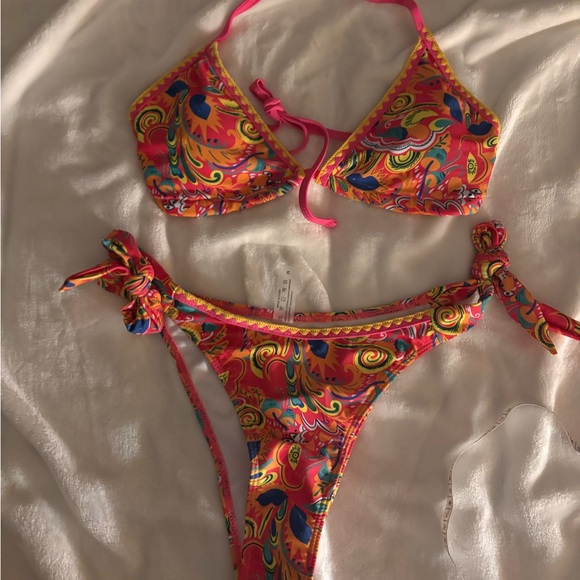 Colorful Paisley Bikini Set - Picture 1 of 2